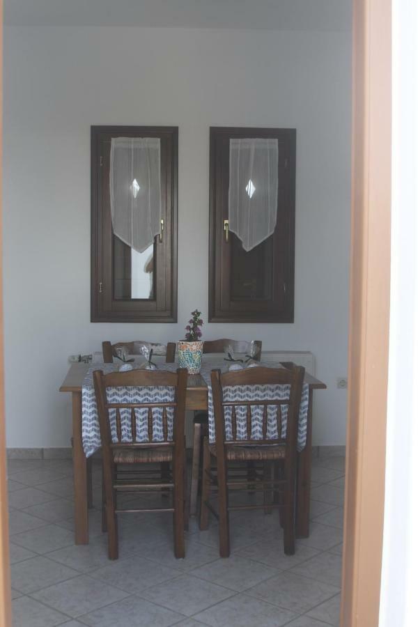 Apartments Marpissa Márpissa Exterior foto