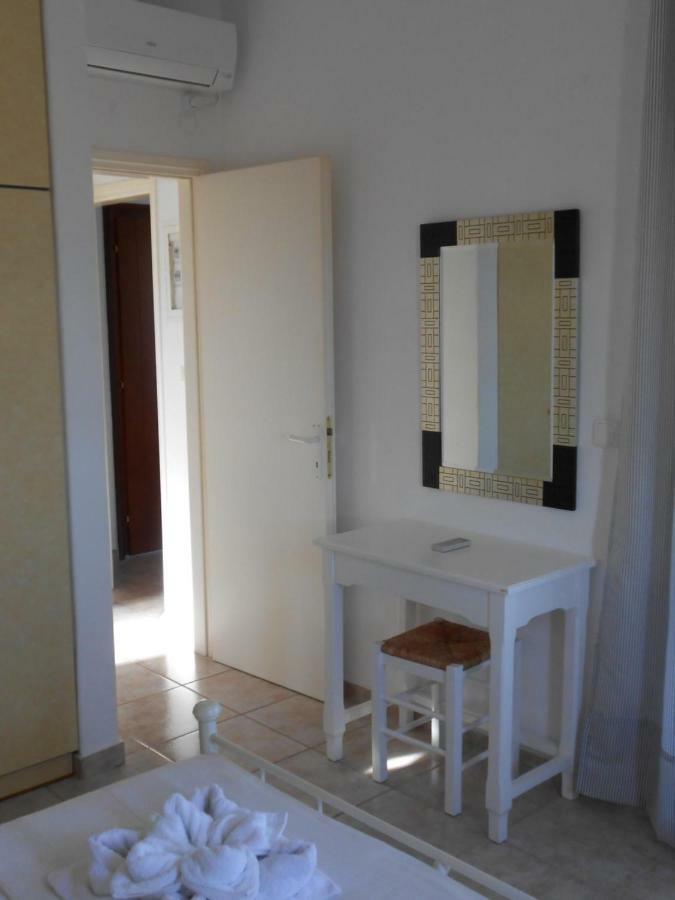 Apartments Marpissa Márpissa Exterior foto